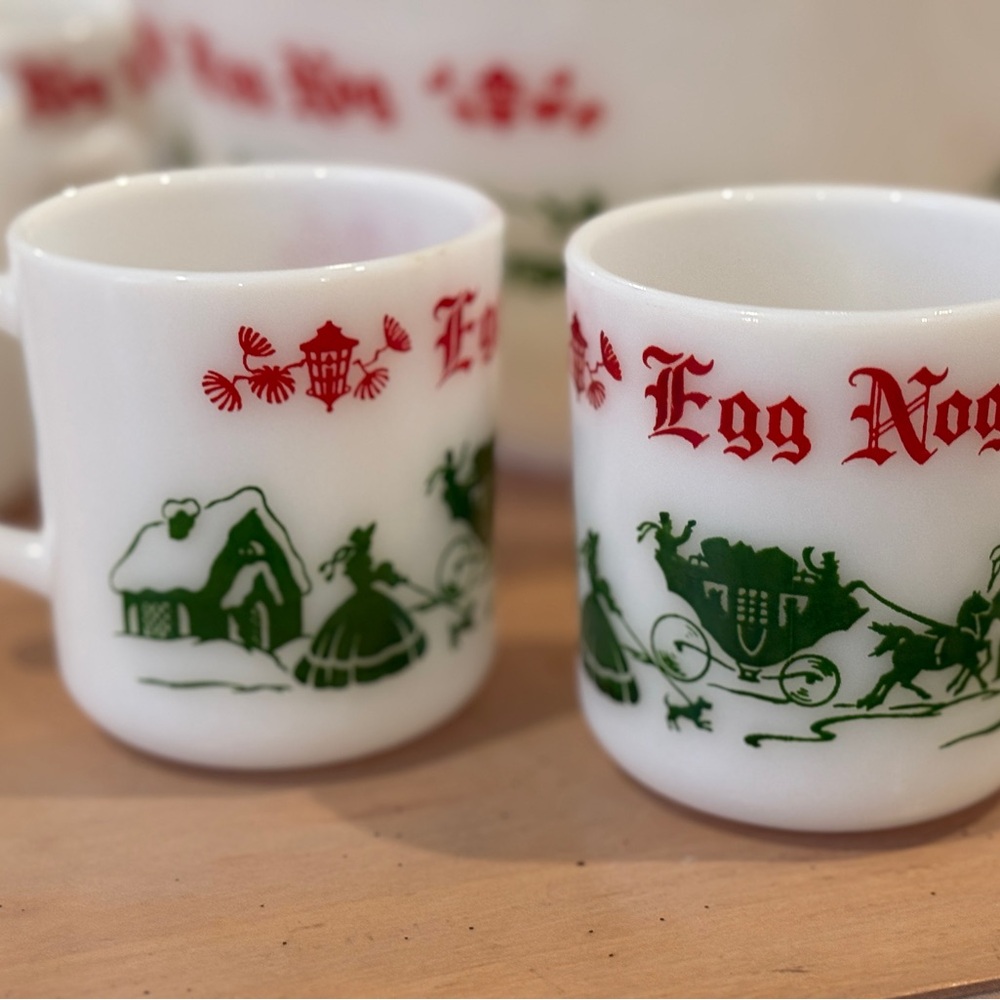 Holiday Egg Nog Mugs with Green & Red Design #vintage #Classic #holiday #eggnog